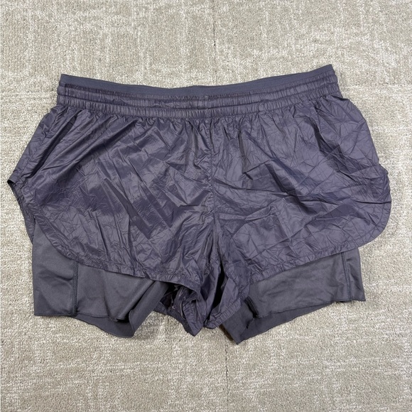Nike Purple Dri-Fit Running Active Lined Short Size Medium - Picture 1 of 6